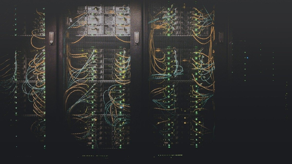 What is Kubernetes architecture diagram showing control plane components API server, etcd, scheduler and worker node pods